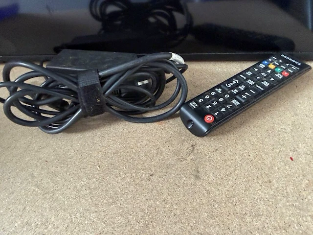 Tv toestel samsung - afbeelding 1 van  6