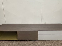 Tv wand - afbeelding 1 van  8