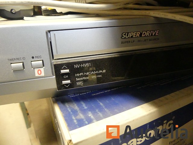 Tv's, vhs-speler, cd-speler - afbeelding 9 van  13