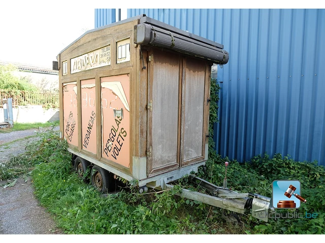 Tweassige aanhangwagen - afbeelding 1 van  31