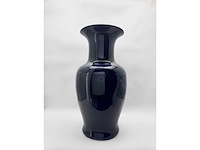 Twee grote kobalt blauwe baluster vazen - afbeelding 8 van  9