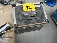 Tweecomponentenlijmpistool + rotatielaser met kist - afbeelding 5 van  5