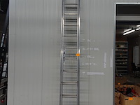 Tweedelige alu ladder - afbeelding 1 van  2