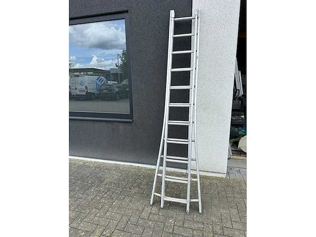 Tweedelige ladder - ladder and stair - afbeelding 1 van  2