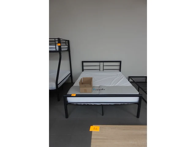 Tweepersoonsbed - afbeelding 1 van  3