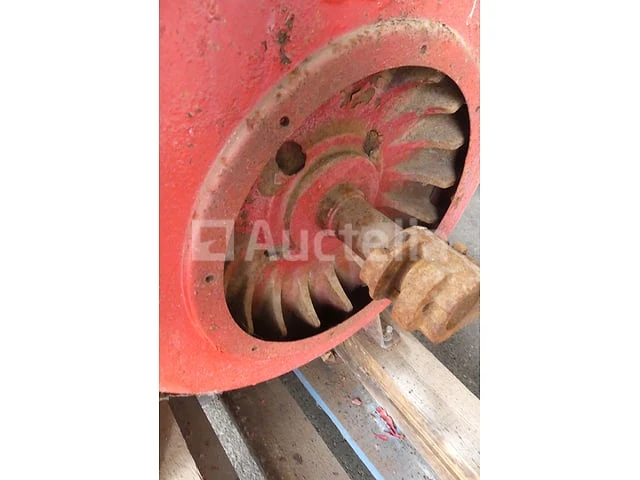 Tweetakt tractormotor - afbeelding 3 van  11