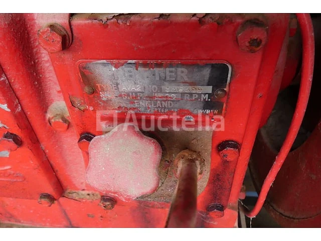 Tweetakt tractormotor - afbeelding 9 van  11