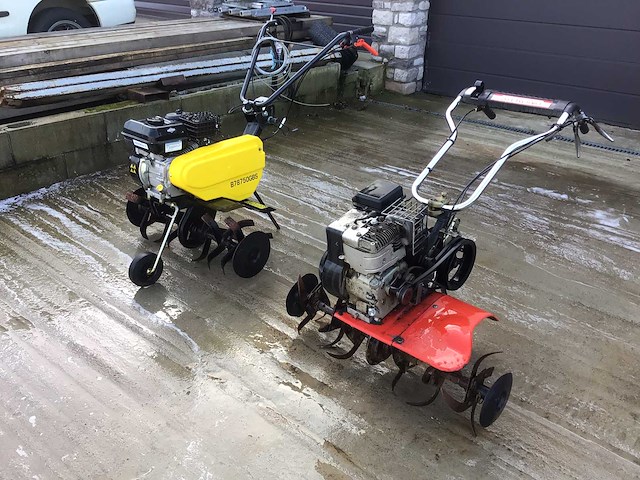 Tweewielige trekker (2x) - afbeelding 1 van  9