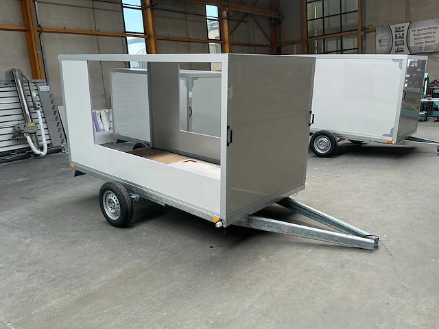 Twin arc onafgewerkte aanhangwagen - afbeelding 8 van  8