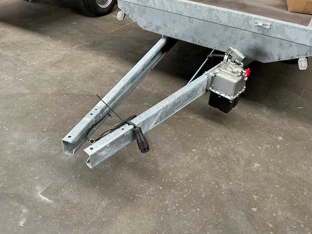 Twin arc onafgewerkte geremde kipper aanhangwagen - afbeelding 3 van  8