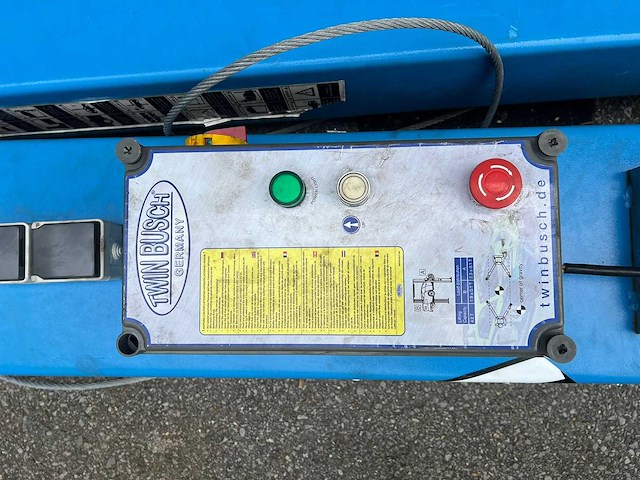 Twin busch autolift - afbeelding 3 van  3