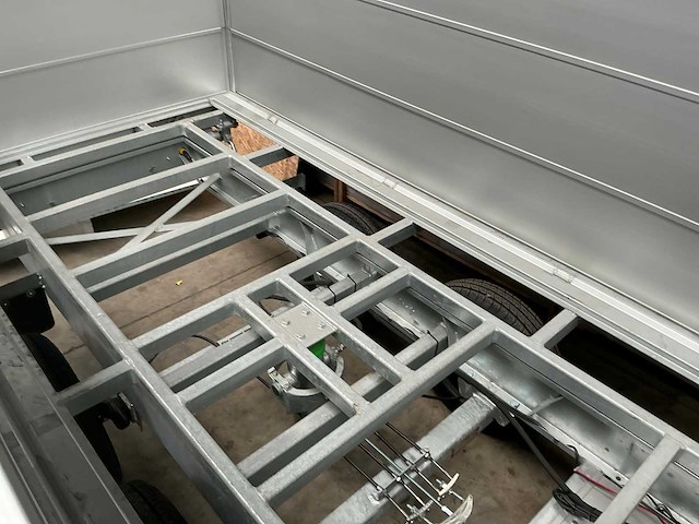 Twins trailers onafgewerkte aanhangwagen - afbeelding 4 van  11