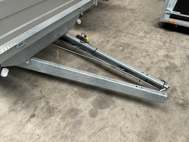 Twins trailers onafgewerkte aanhangwagen - afbeelding 10 van  11