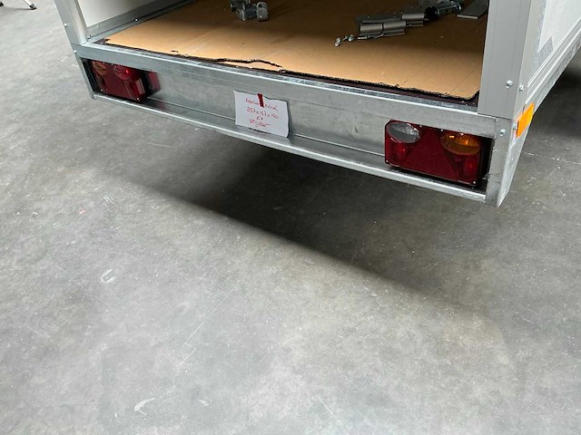 Twins trailers onafgewerkte aanhangwagen - afbeelding 2 van  14