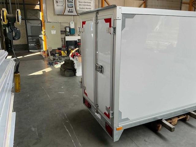 Twins trailers onafgewerkte aanhangwagen - afbeelding 9 van  10