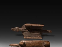 Two bembe tribal carved wooden phallic head rests, d.r. congo, l 53 cm (the largest) - afbeelding 3 van  5