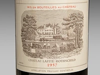 Two bottles of château lafite-rothschild, pauillac, 1957 - afbeelding 3 van  6