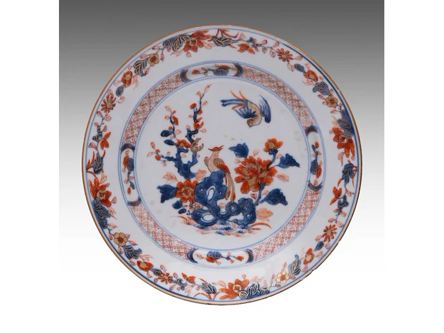 Two chinese blue and white 'fu xing and playful boys' plates, 19thc - added a ginger jar, seven 18thc plates, and a japanese plate, largest ø 25,5 cm (11) - afbeelding 6 van  11