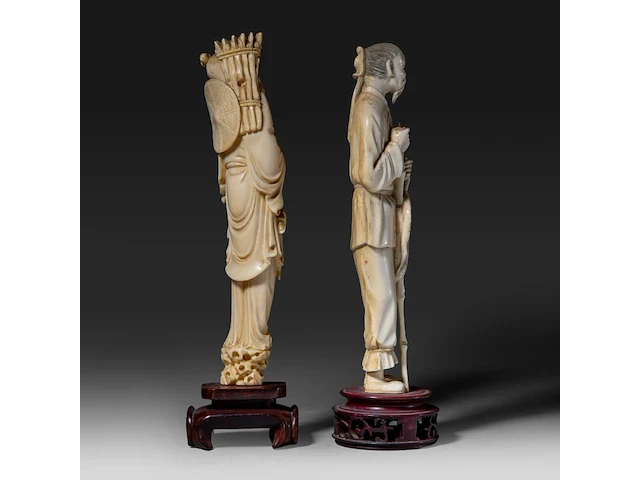 Two chinese ivory sculptures of fishermen, late qing dynasty (1850-1912), ivory h 25 cm - ivory 370g / ivory h 24 cm - total weight 477g (+) - afbeelding 5 van  8