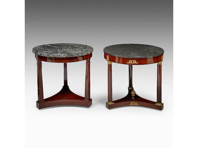 Two fine empire period mahogany gueridons, ca. 1810 76 x 80 cm. (29.92 x 31 1/2 in.) - afbeelding 3 van  7
