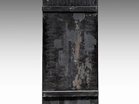 Two fine japanese shibayama inlaid black lacquered panels, depicting a man and child under a blossoming cherry branch, signed, meiji period (1868-1912), h 136 cm x 60 cm - each 8 kg (+) - afbeelding 4 van  8