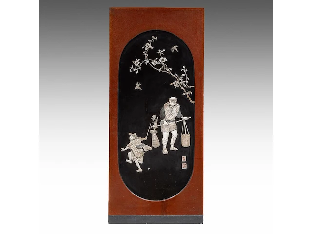 Two fine japanese shibayama inlaid black lacquered panels, depicting a man and child under a blossoming cherry branch, signed, meiji period (1868-1912), h 136 cm x 60 cm - each 8 kg (+) - afbeelding 5 van  8