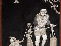 Two fine japanese shibayama inlaid black lacquered panels, depicting a man and child under a blossoming cherry branch, signed, meiji period (1868-1912), h 136 cm x 60 cm - each 8 kg (+) - afbeelding 6 van  8