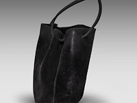Two gucci shoulder bags and matching wallets, and two matching silk scarves - afbeelding 2 van  18