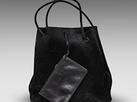 Two gucci shoulder bags and matching wallets, and two matching silk scarves - afbeelding 3 van  18