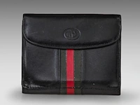 Two gucci shoulder bags and matching wallets, and two matching silk scarves - afbeelding 4 van  18
