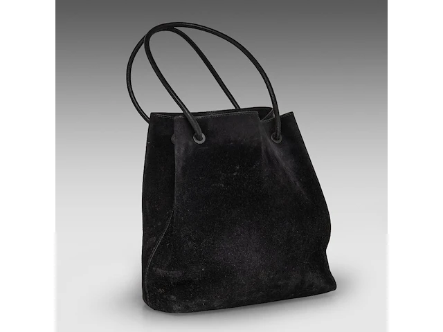 Two gucci shoulder bags and matching wallets, and two matching silk scarves - afbeelding 16 van  18