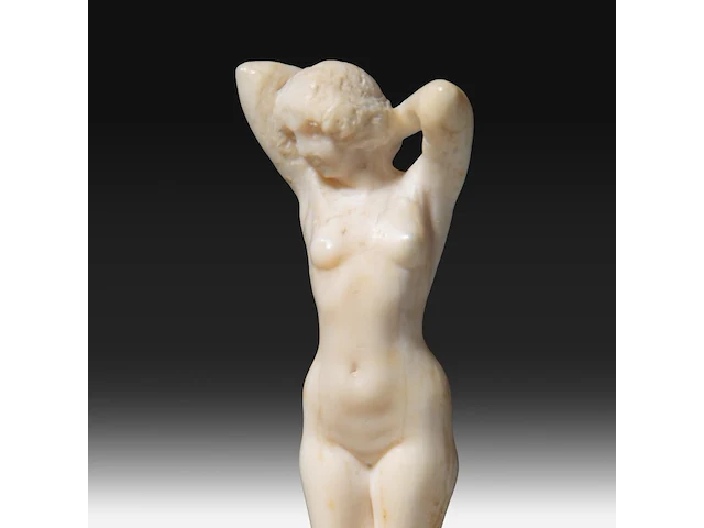 Two ivory art deco nude sculptures by joe descomps (1869-1950), signed, interwar period, total h 16 cm - ivory h 11 cm - 161g / total h 9,5 cm - ivory h 8,5 cm - 83g (+) - afbeelding 9 van  17