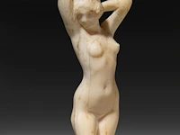 Two ivory art deco nude sculptures by joe descomps (1869-1950), signed, interwar period, total h 16 cm - ivory h 11 cm - 161g / total h 9,5 cm - ivory h 8,5 cm - 83g (+) - afbeelding 16 van  17