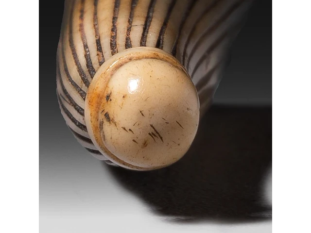 Two japanese bone netsuke of rats, edo period (19thc), w 3,5 cm / w 7,2 cm - afbeelding 11 van  11