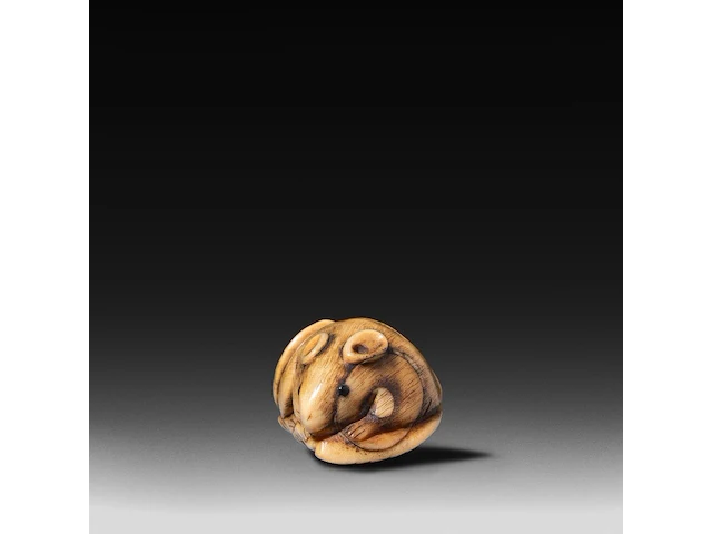 Two japanese bone netsuke of rats, edo period (19thc), w 3,5 cm / w 7,2 cm - afbeelding 3 van  6
