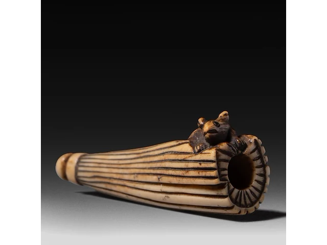 Two japanese bone netsuke of rats, edo period (19thc), w 3,5 cm / w 7,2 cm - afbeelding 7 van  11