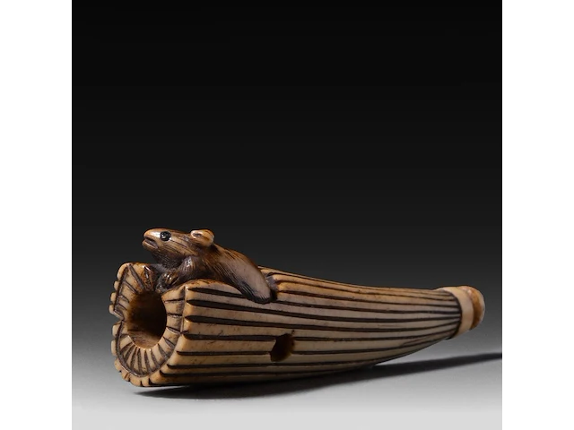 Two japanese bone netsuke of rats, edo period (19thc), w 3,5 cm / w 7,2 cm - afbeelding 8 van  11