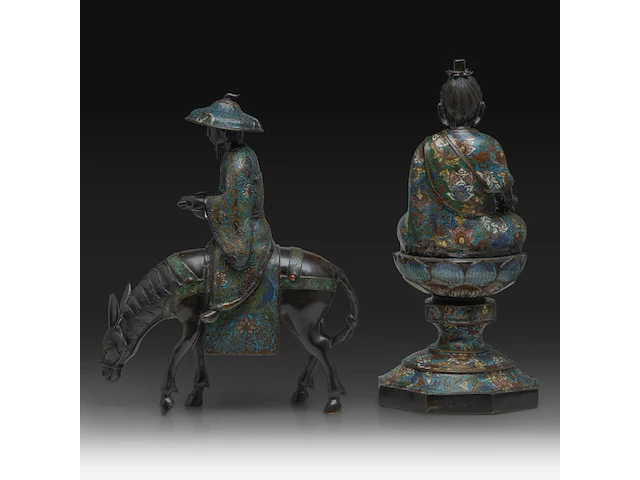 Two japanese champlevé enameled bronzes, one of kannon, the other an immortal, meiji period (1868-1912), h 45 cm / h 42 cm - afbeelding 4 van  8