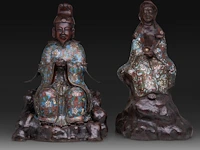 Two japanese champlevé enamelled bronzes, one depicting kannon, the other an immortal; added a ditto large vase decorated with elephants and shishi, meiji period (1868-1912), h 37 cm (both figures) / h 93 cm (vase) - afbeelding 8 van  15