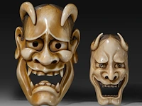 Two japanese ivory okimono/netsuke of no masks, meiji period (1868-1912), h 8 cm - 53g / h 5,5 cm - 12g (+)