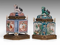 Two japanese porcelain koros (censers), one imari and one ko-kutani style, meiji period (1868-1912), h 17 cm - h 18 cm