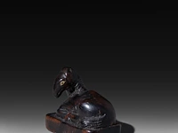 Two japanese wood netsuke of animals of the zodiac, edo period (17th-18thc), w 4,3 cm - h 3,7 cm / w 5,5 cm - afbeelding 4 van  6