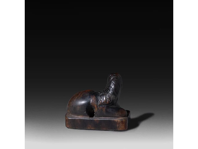 Two japanese wood netsuke of animals of the zodiac, edo period (17th-18thc), w 4,3 cm - h 3,7 cm / w 5,5 cm - afbeelding 5 van  6