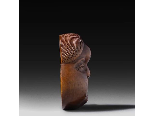 Two japanese wood netsuke of masks, edo period (19thc), both h 5 cm - afbeelding 6 van  6
