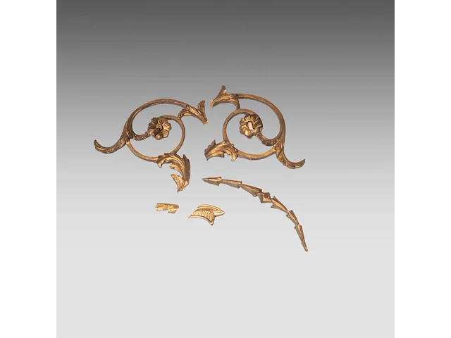 Two matching louis xvi period giltwood trumeau mirrors, with an allegory of harvest on top 170 x 62 cm. (66.93 x 24.41 in.), frame: 170 x 75 cm. (66.93 x 29.53 in.) - afbeelding 6 van  6