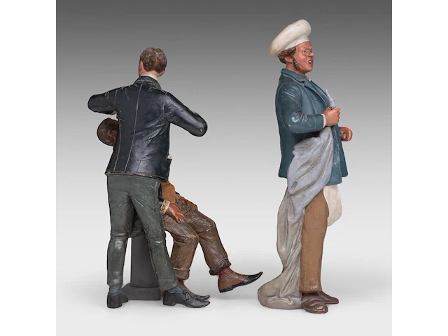 Two polychrome terracotta figures of a barber and a baker, attrib. to bernhardt bloch (1836-1909) the baker: 29 cm. (11.41 in.), the barber: 26 cm. (10.24 in.) - afbeelding 4 van  9