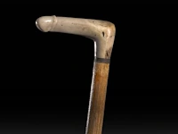 Two walking sticks with carved bone phallic endings, late 19thc - afbeelding 3 van  8