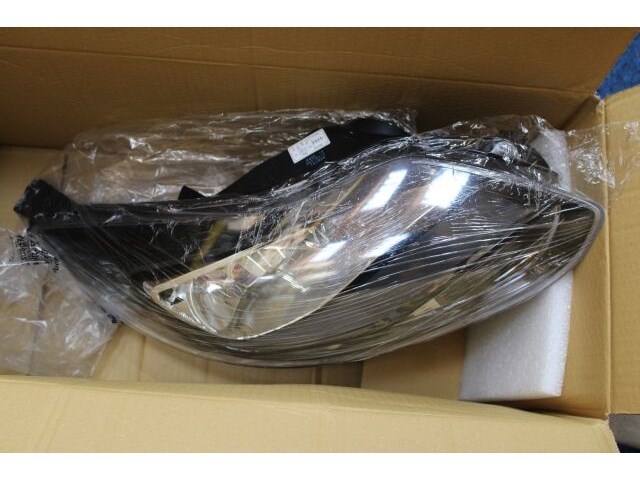 Tyc koplamp rechts - afbeelding 2 van  3