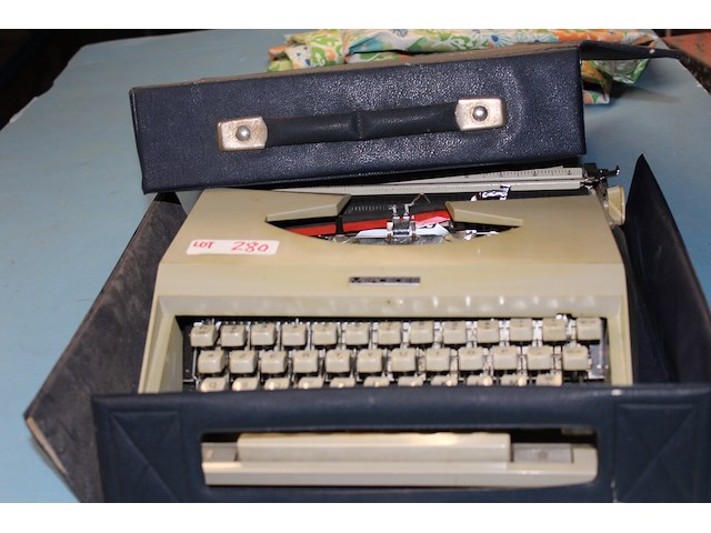 Typemachine mercedes - afbeelding 1 van  2