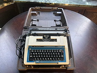 Typemachine - afbeelding 1 van  2